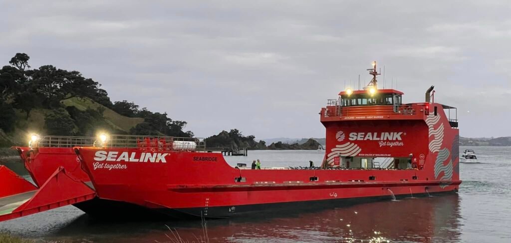 Sealink ferry to Motutapu
