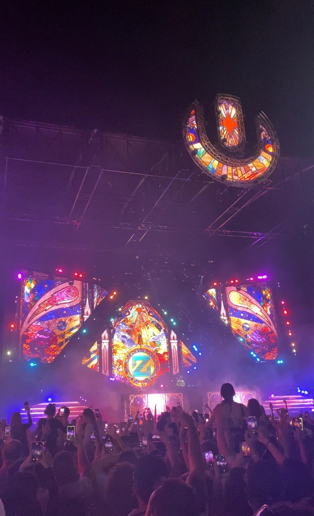 Zedd performing on the main stage at Ultra New Zealand
